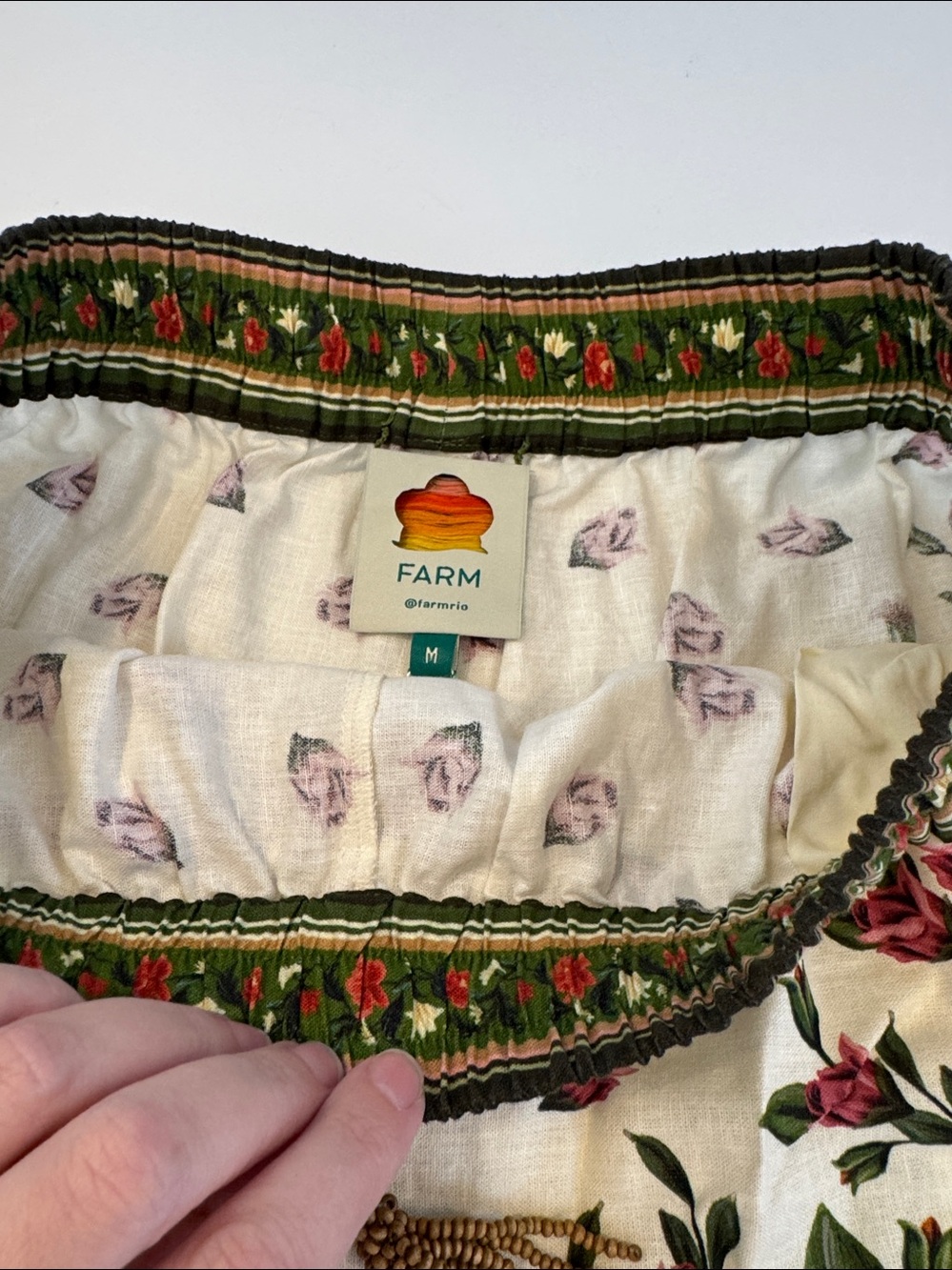 FARM Rio Wonder Rio Linen Blend
Drawstring Shorts - Picture 12 of 16